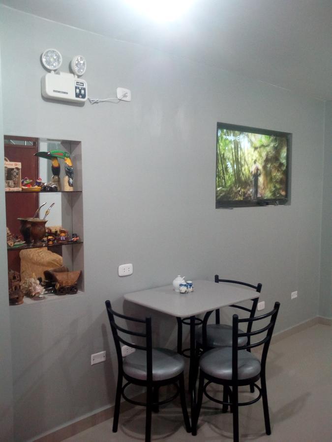 Sunset Airport Couette-café