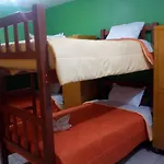 Sunset Hostel Airport